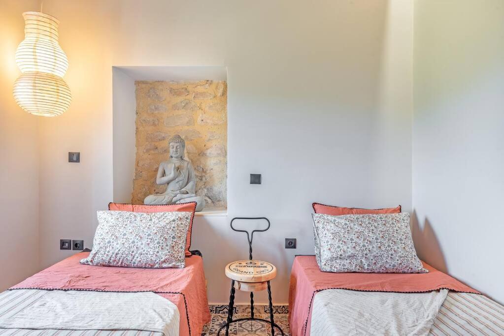 Villa Aiolia Kondoyenádha 외부 사진