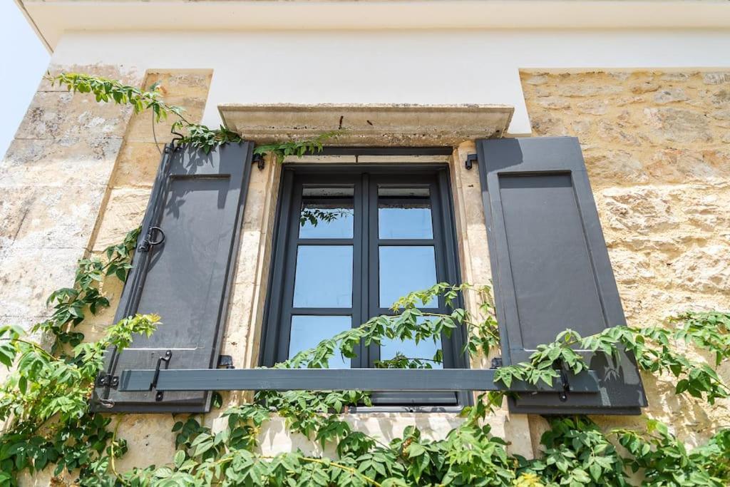 Villa Aiolia Kondoyenádha 외부 사진